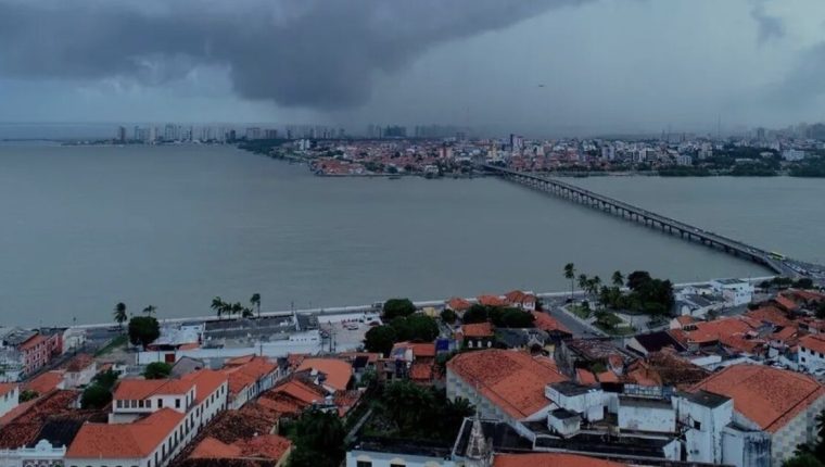 Chuvas-Sao-Luis-1-xxxxxx-rgz9thwsq7890s35e41836a93fb5oyk58ae5f3ravg